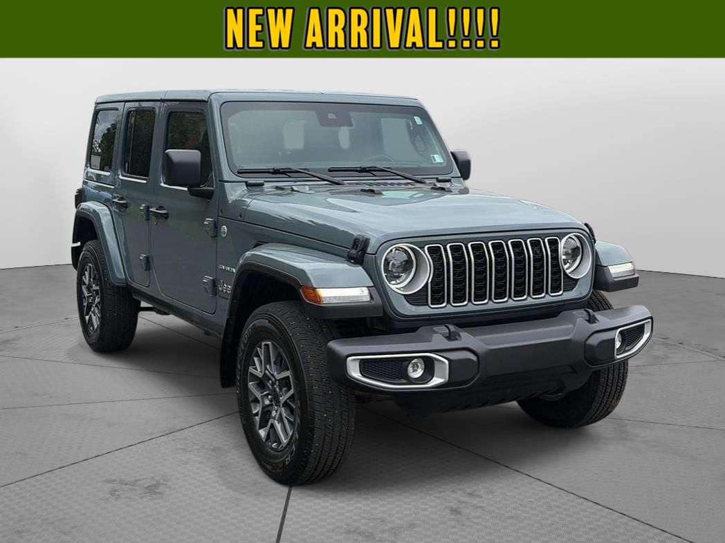  2024 Jeep Wrangler Sahara 4-Door 4WD   