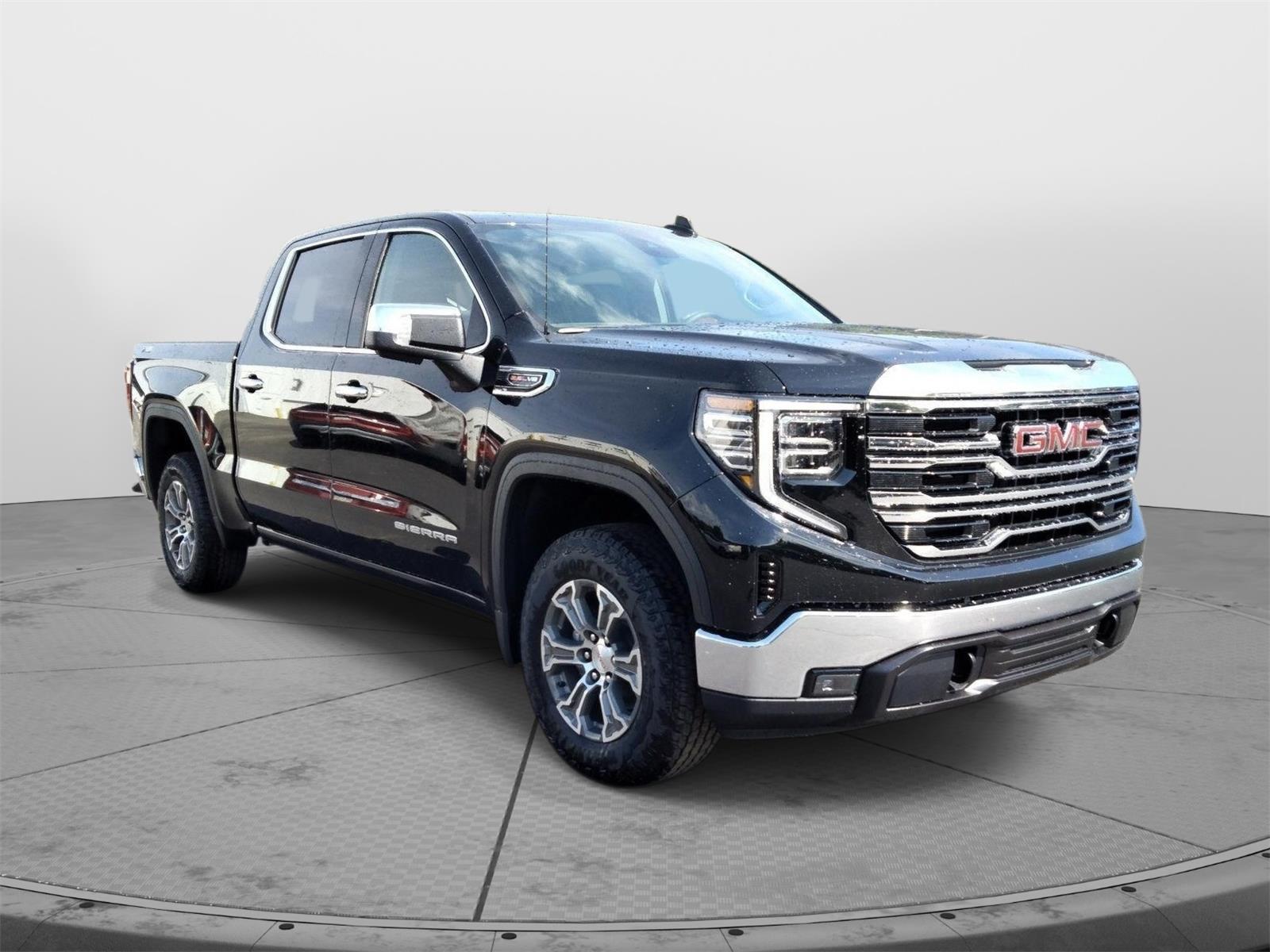 2026 GMC Sierra 1500 SLT - 3