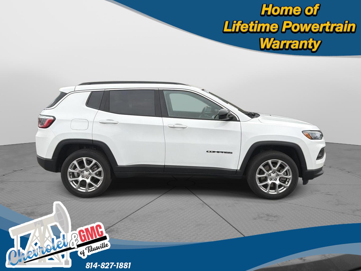 2023 Jeep Compass Latitude Lux - 4