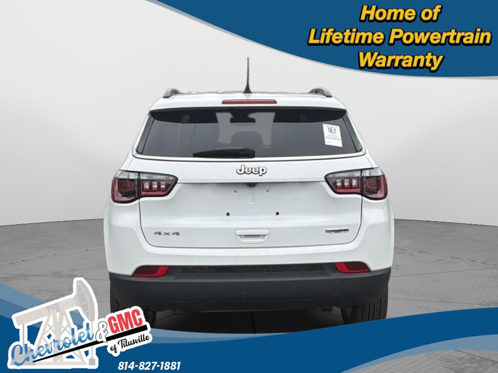 2023 Jeep Compass Latitude Lux - 8