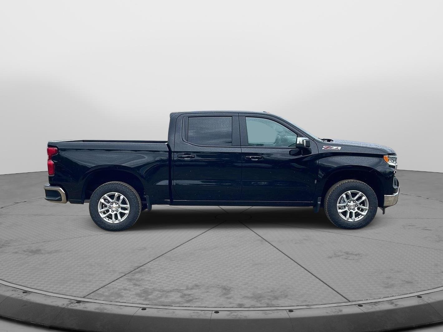 2026 Chevrolet Silverado 1500 LT - 8