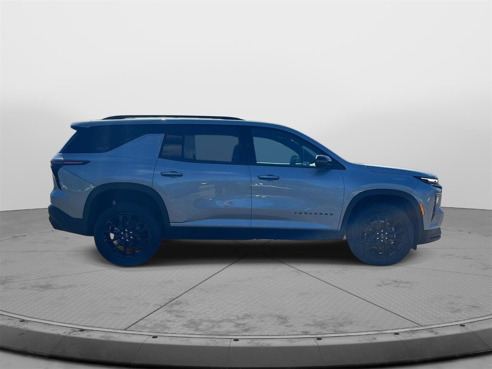 2026 Chevrolet Traverse AWD LT - 8