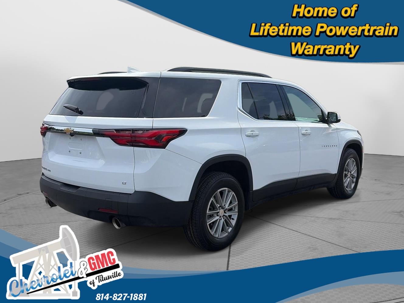 2023 Chevrolet Traverse LT Cloth at Bud's Auto Sales