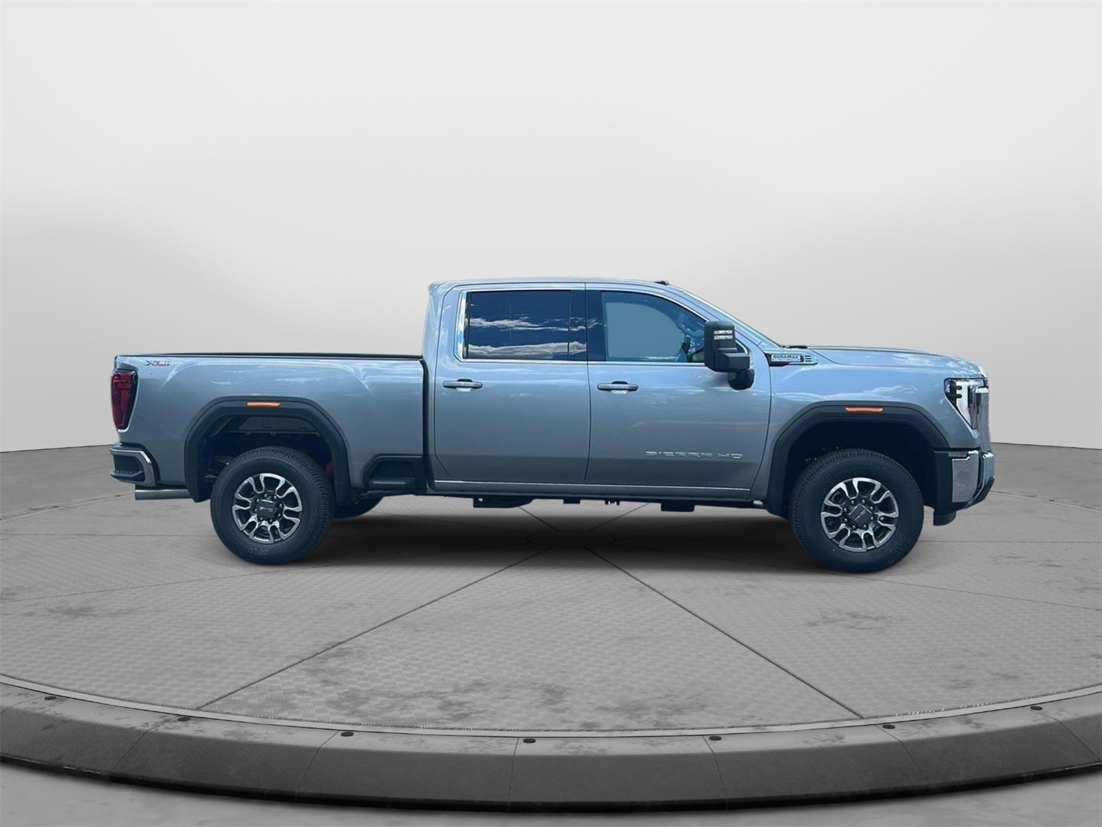 2026 GMC Sierra 2500HD SLE - 4