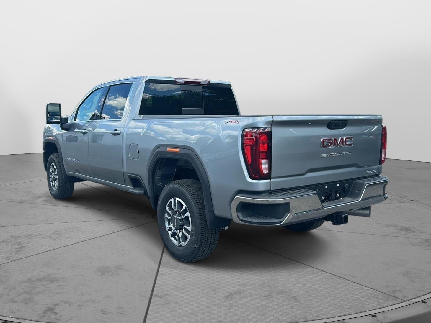 2026 GMC Sierra 2500HD SLE - 7