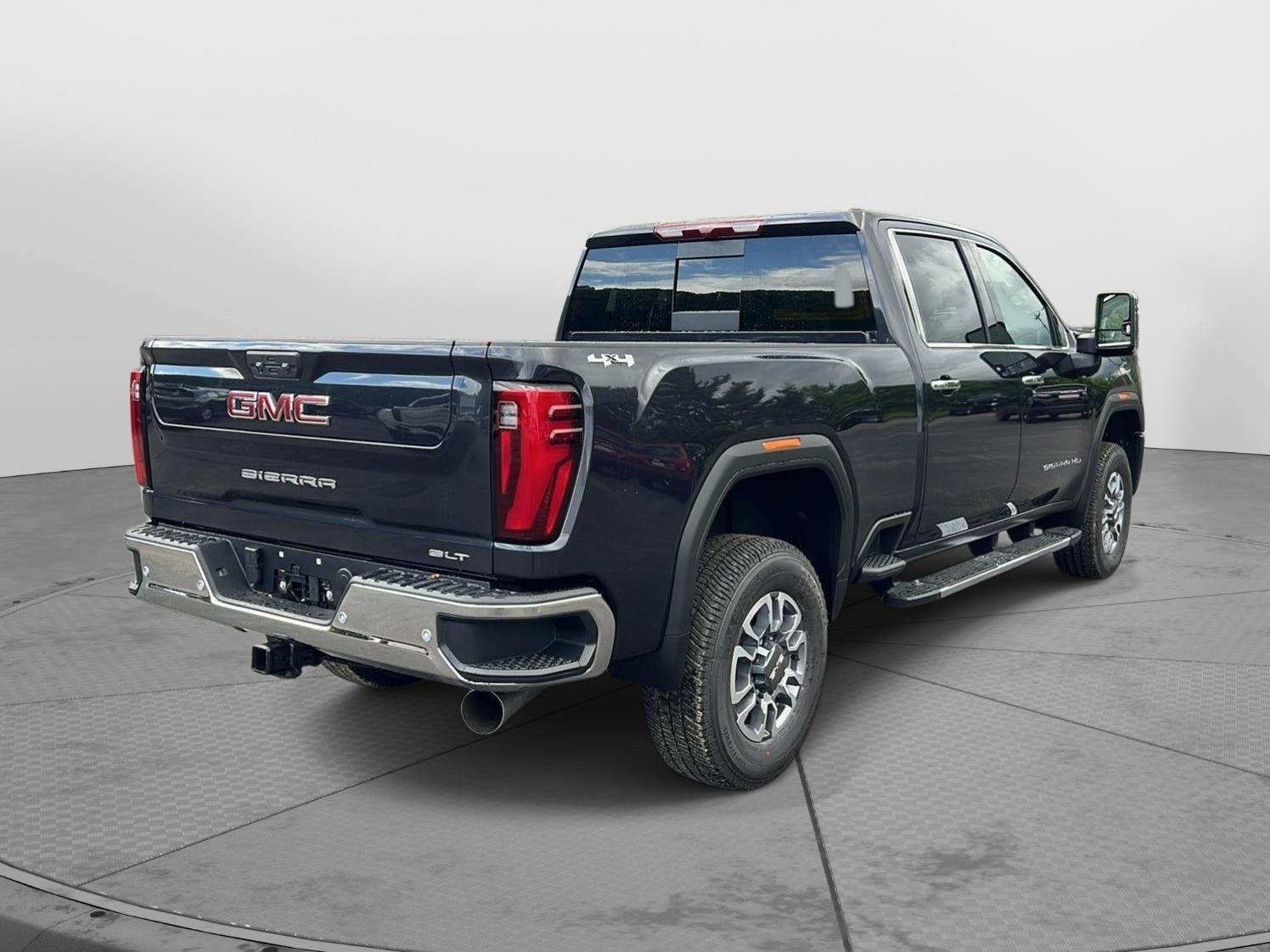 2026 GMC Sierra 2500HD SLT - 8