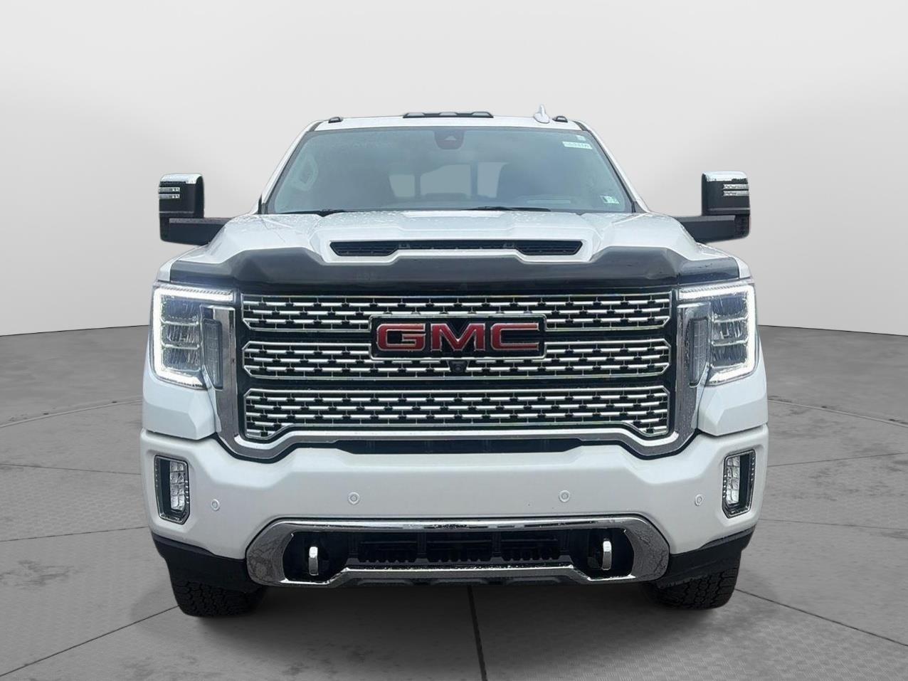 2022 GMC Sierra 2500HD Denali - 2