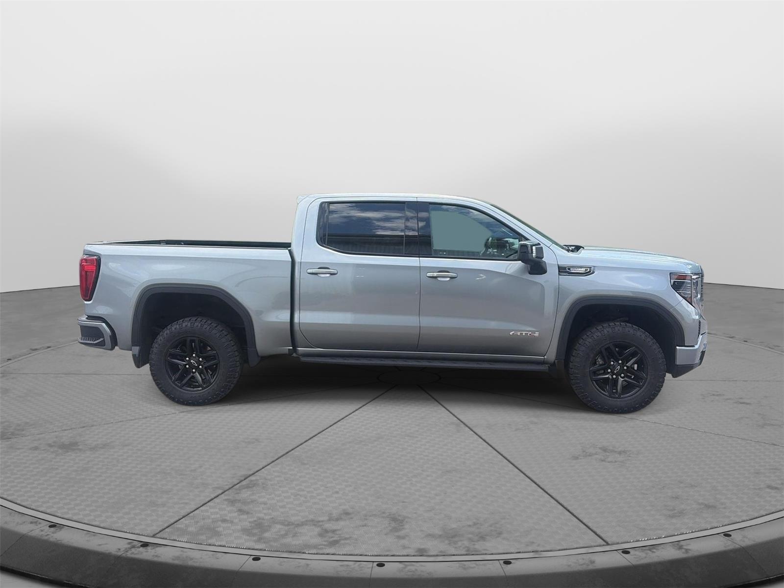 2023 GMC Sierra 1500 AT4 - 4