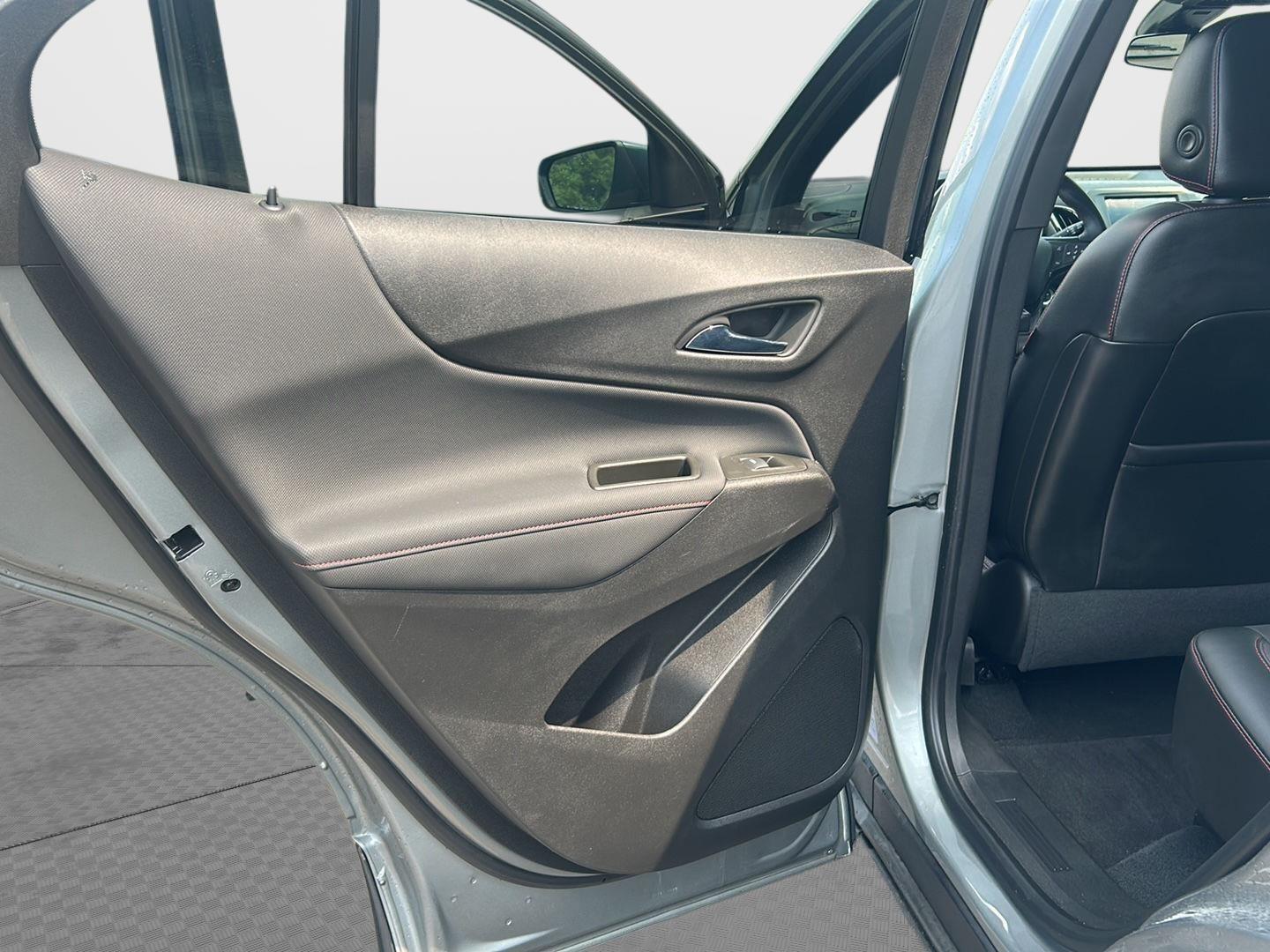 2023 Chevrolet Equinox RS at Braxton Motor Co