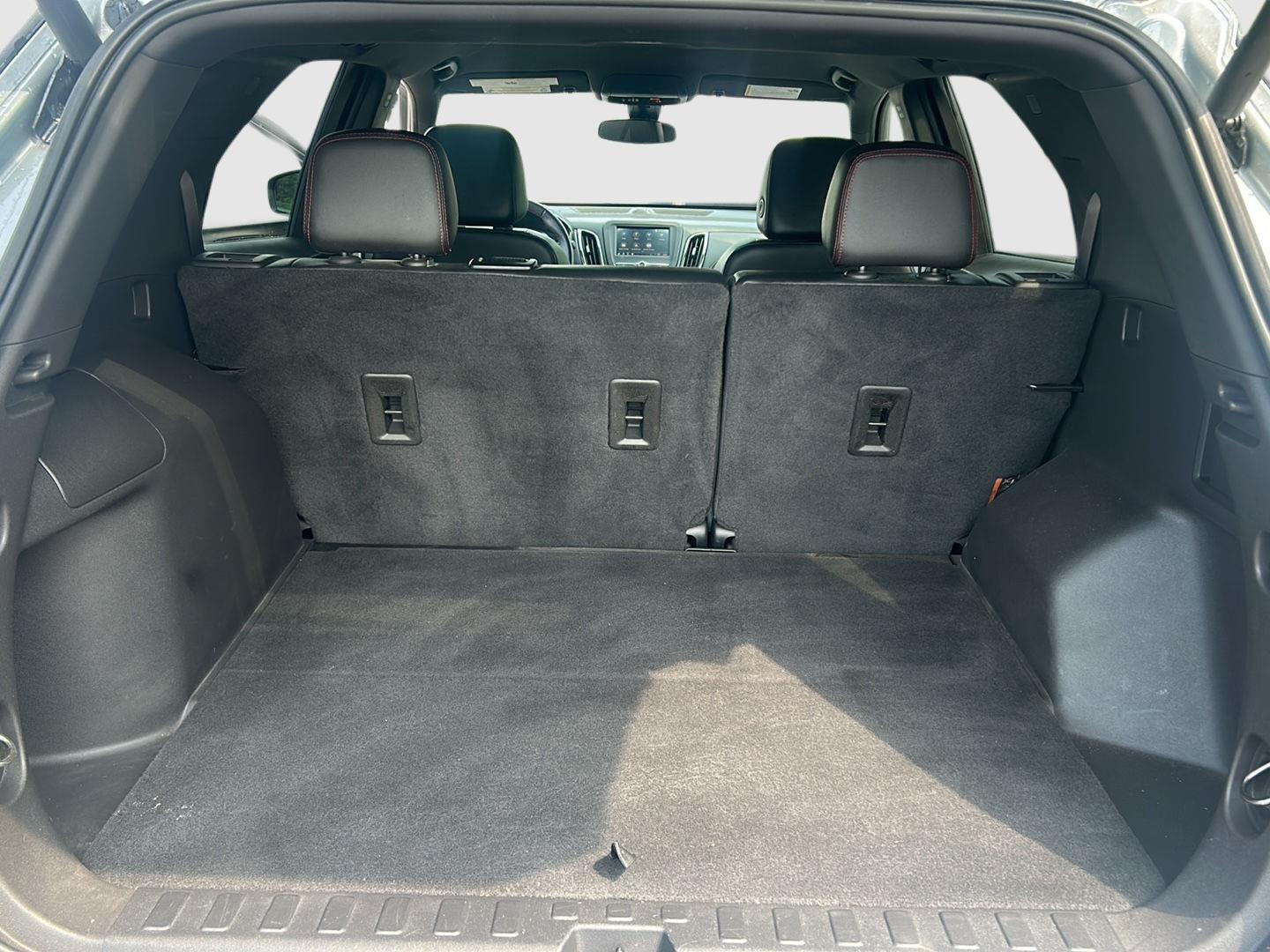 2023 Chevrolet Equinox RS at Braxton Motor Co