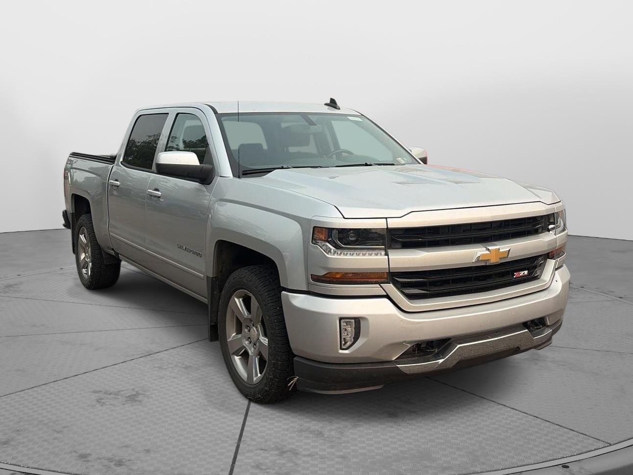 2018 Chevrolet Silverado 1500 LT - 2