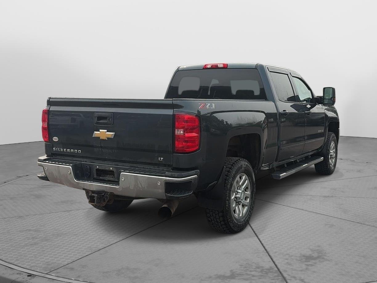 2019 Chevrolet Silverado 2500HD LT - 4