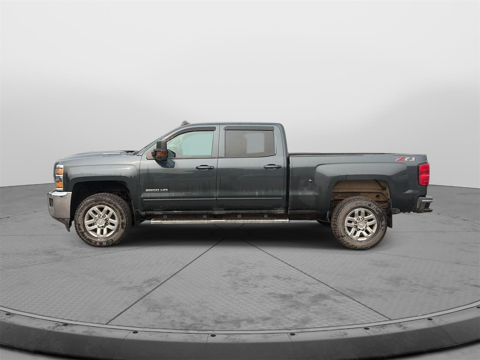 2019 Chevrolet Silverado 2500HD LT - 7