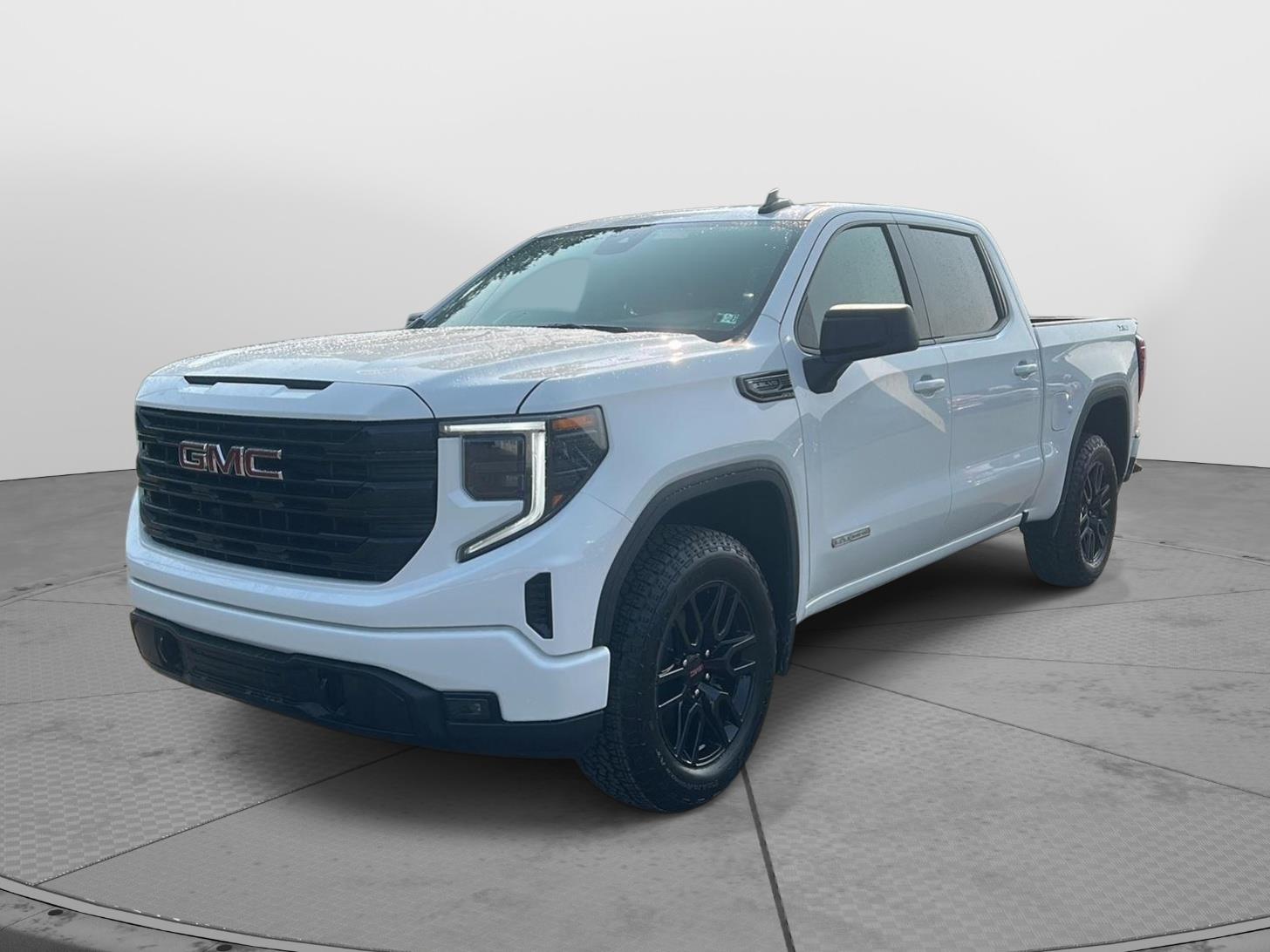 2026 GMC Sierra 1500 Elevation - 0