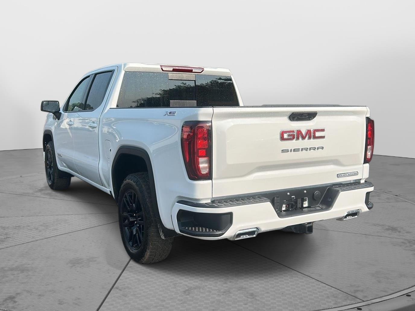 2026 GMC Sierra 1500 Elevation - 8