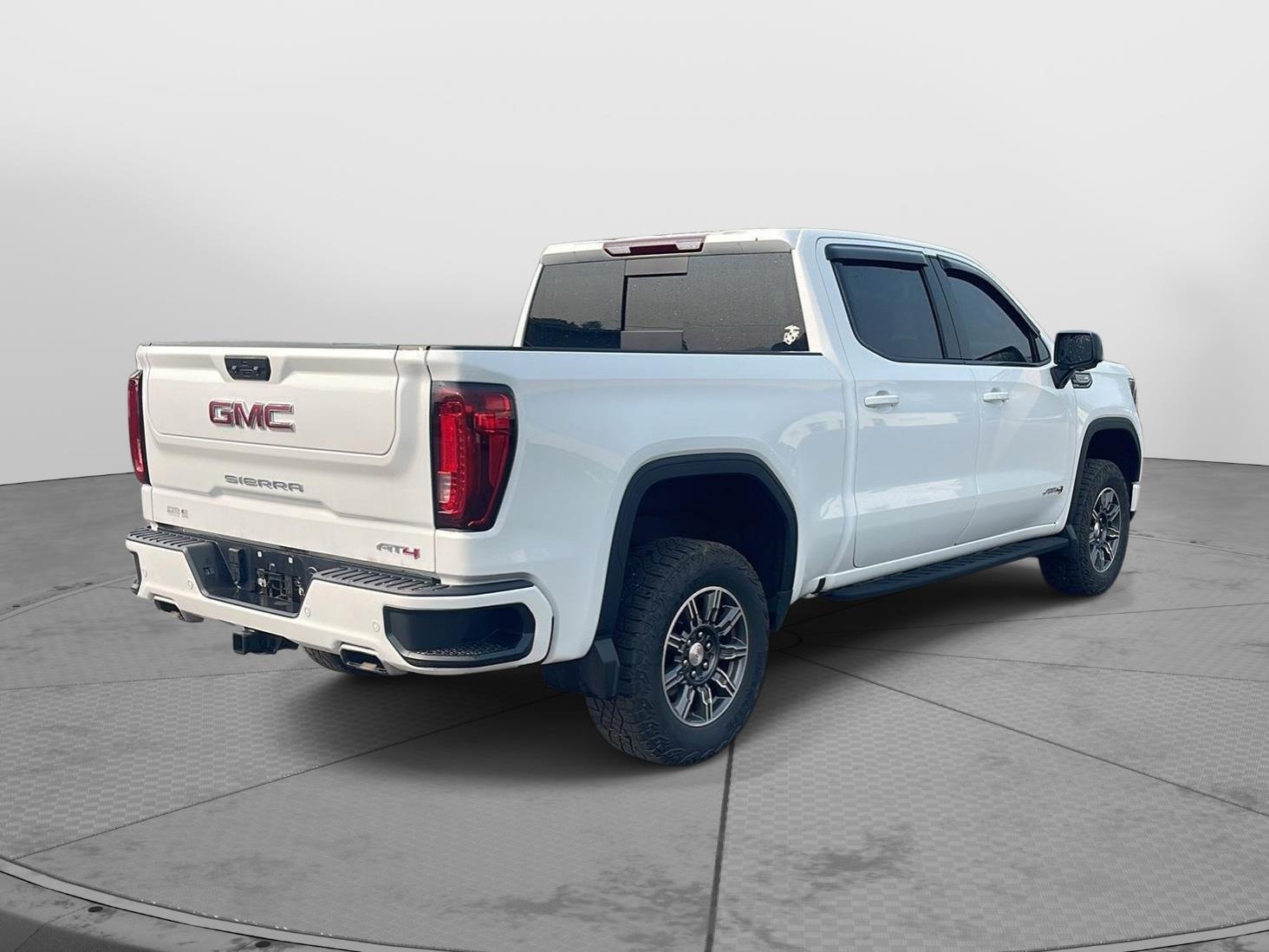 2024 GMC Sierra 1500 AT4 - 4