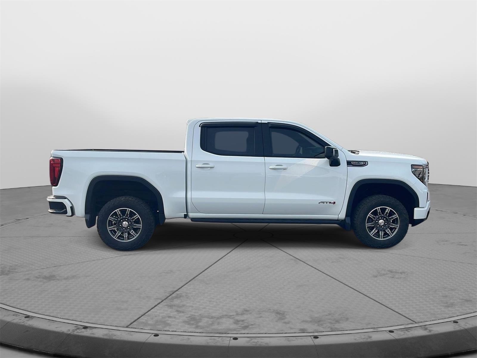 2024 GMC Sierra 1500 AT4 - 5