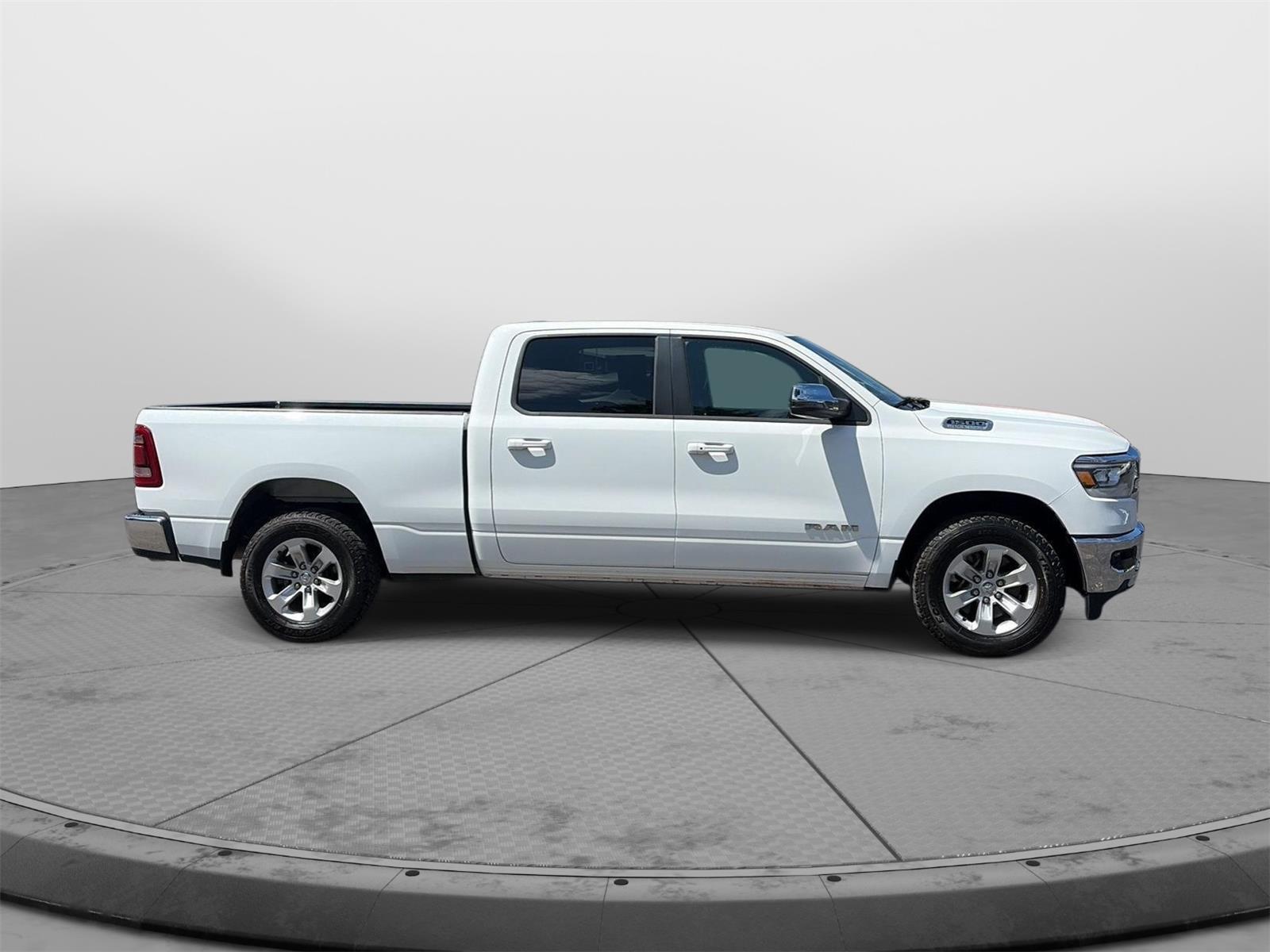 2023 Ram 1500 Laramie - 3