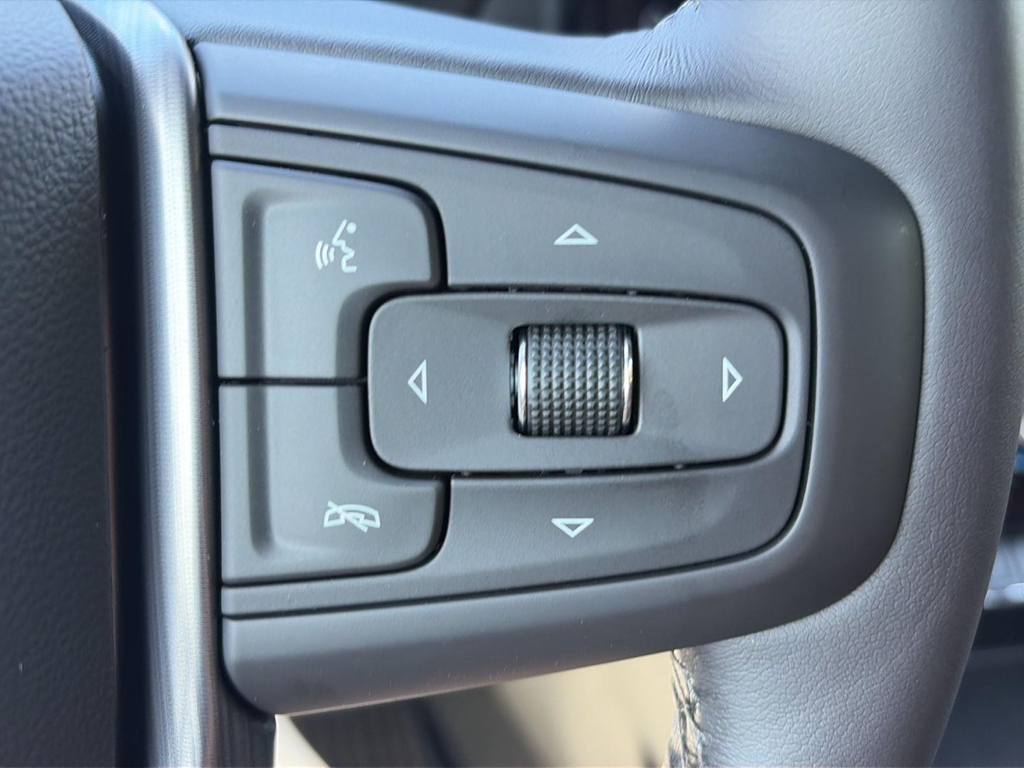 2026 GMC Sierra 2500HD photo 28 of 58