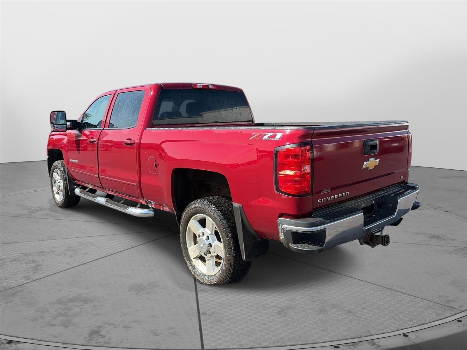 2019 Chevrolet Silverado 2500HD LT - 6