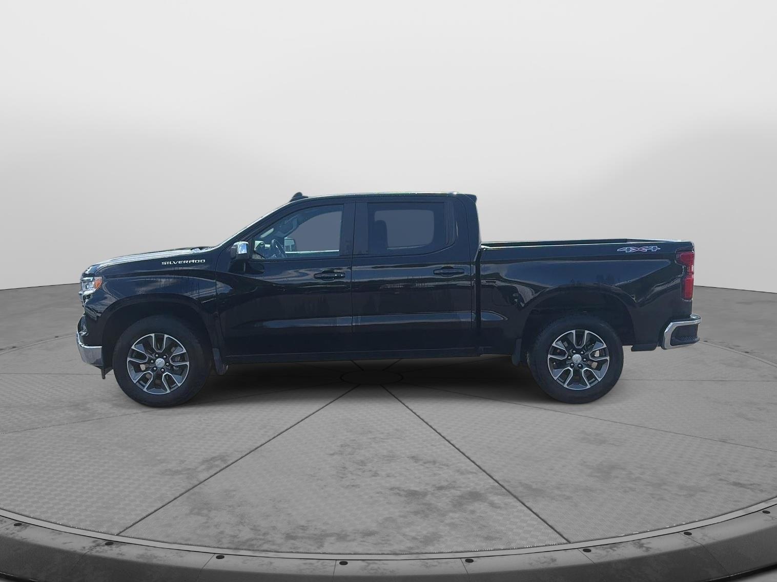 2024 Chevrolet Silverado 1500 LT - 7
