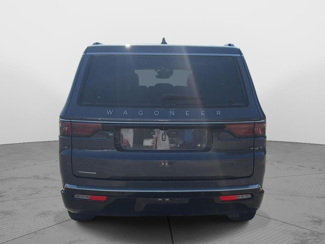 2023 Jeep Wagoneer BASE - 5