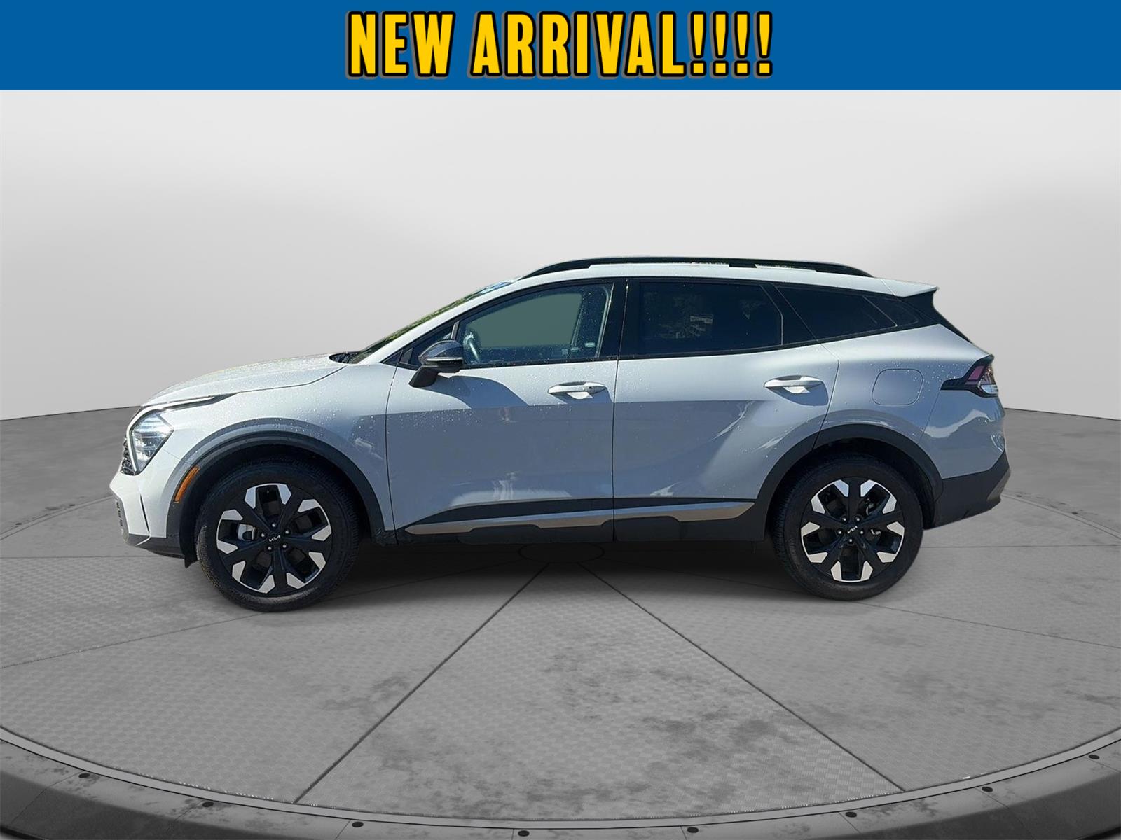 2024 Kia Sportage X-Line at Baglier Buick GMC Mazda