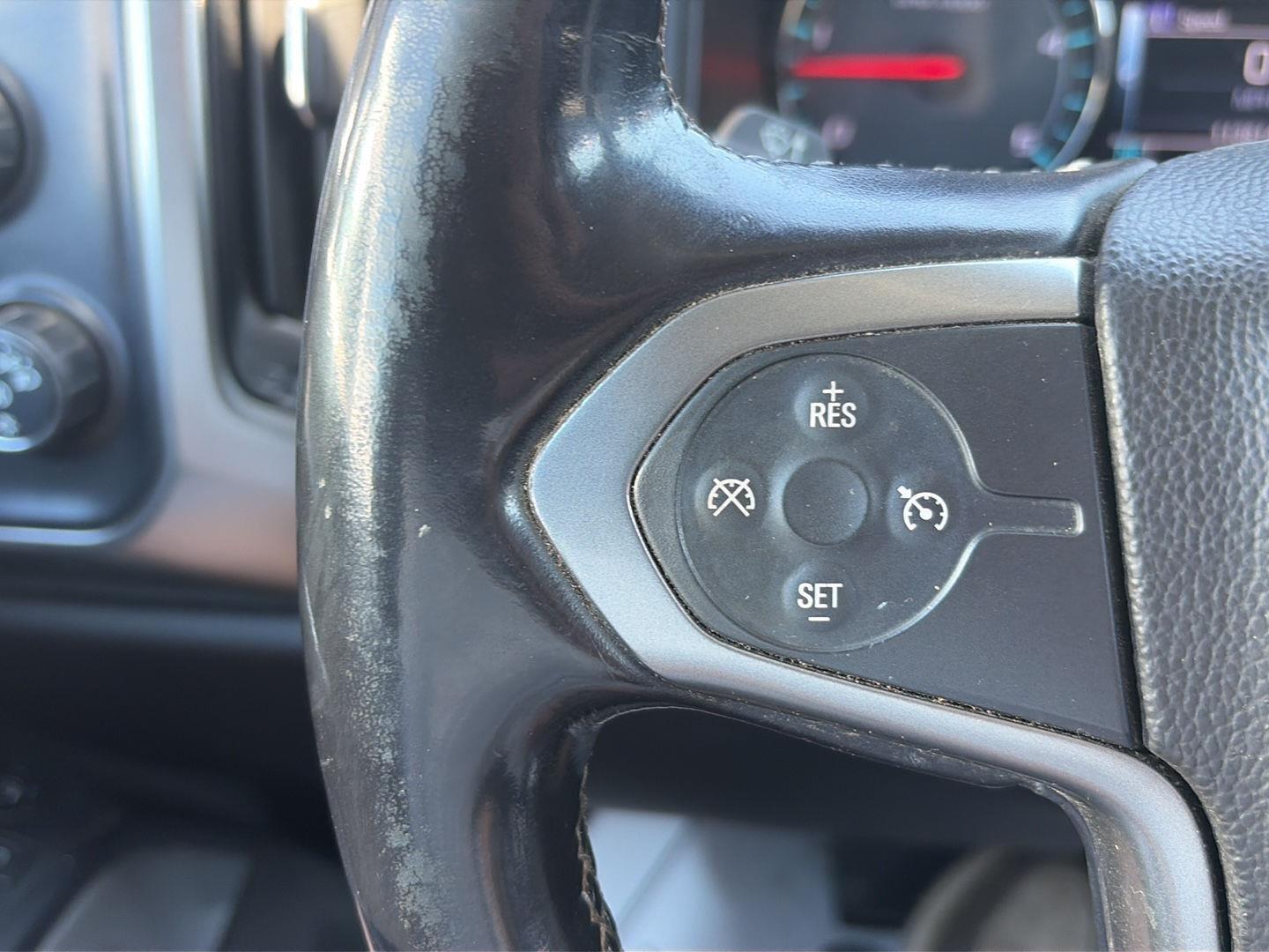2019 Chevrolet Silverado 2500HD LT - 11