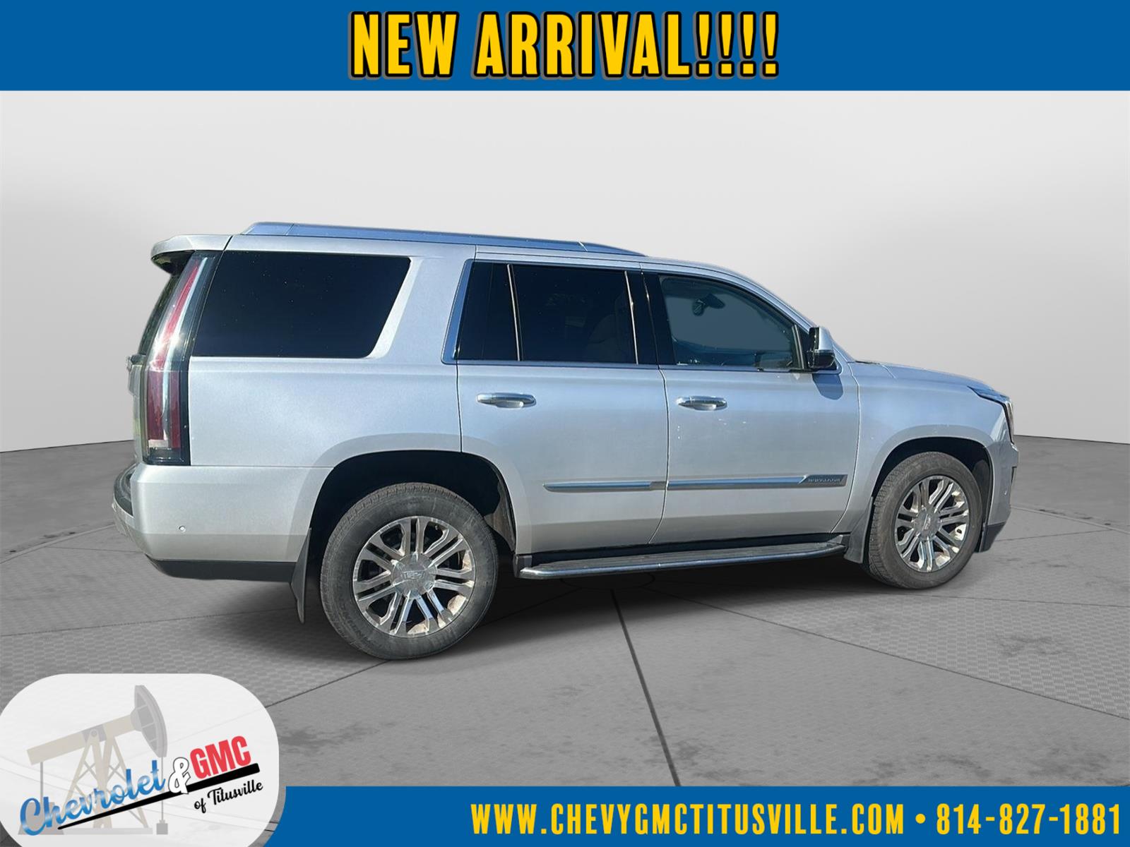 2017 Cadillac Escalade BASE - 3