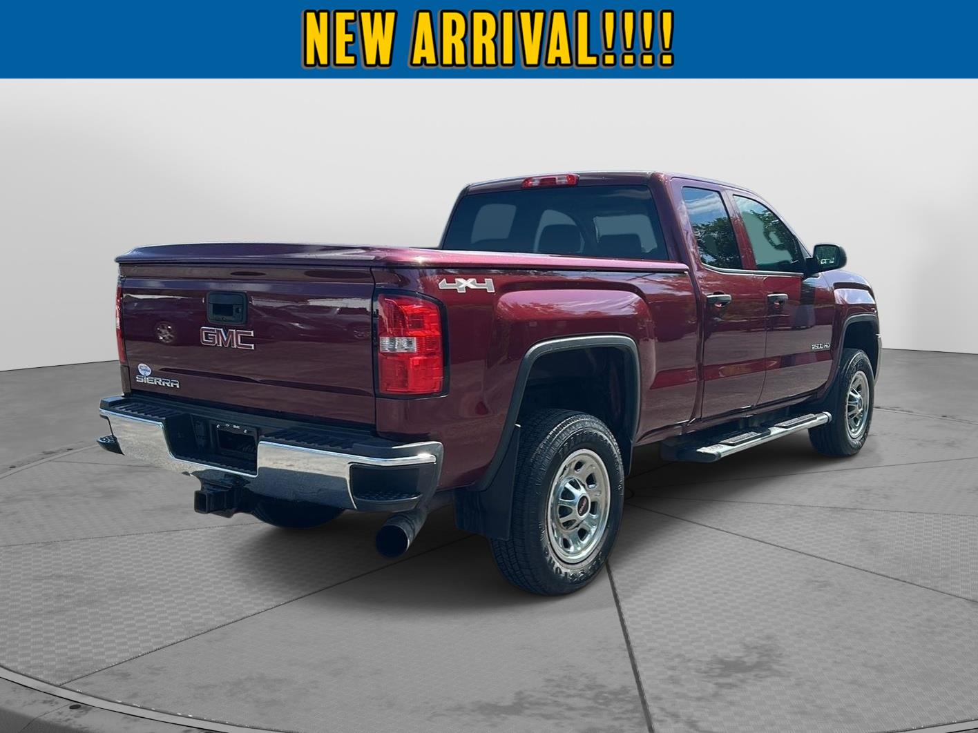 2015 GMC Sierra 2500HD available WiFi BASE at McCandless Ford