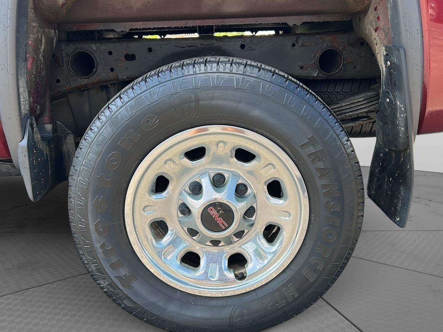 2015 GMC Sierra 2500HD available WiFi BASE - 10