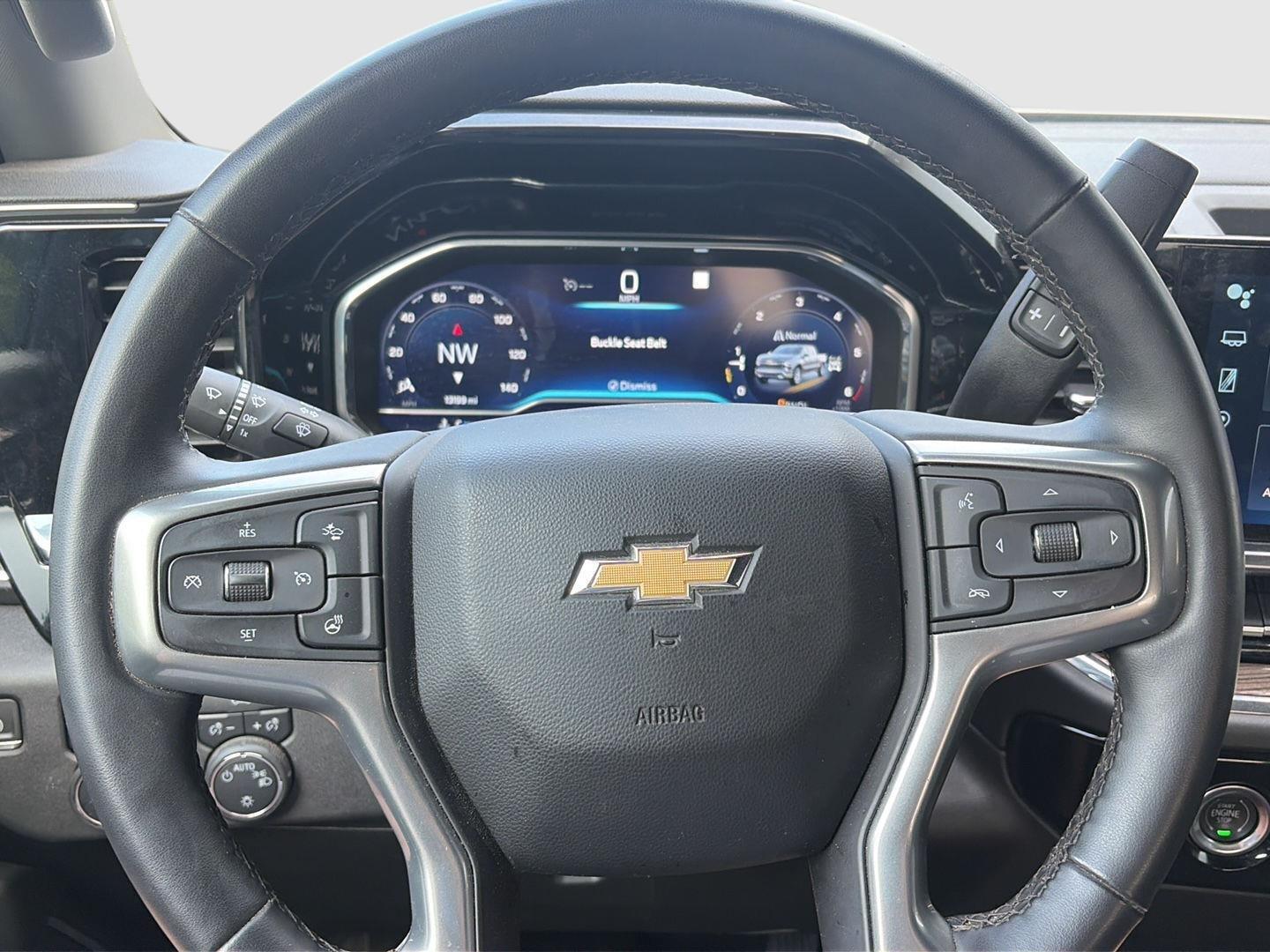 2023 Chevrolet Silverado 1500 LT - 10