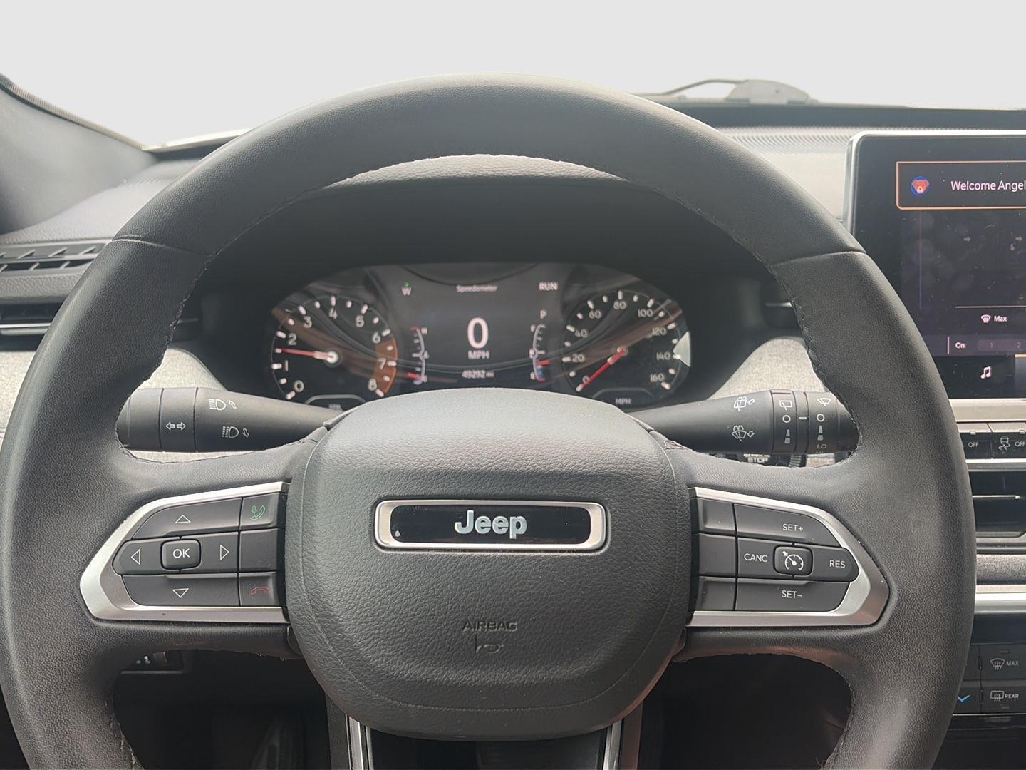 2023 Jeep Compass Latitude - 9