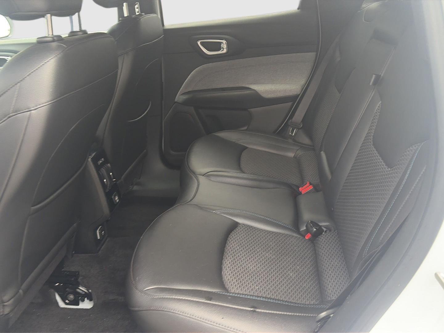 2023 Jeep Compass Latitude at Bud's Auto Sales
