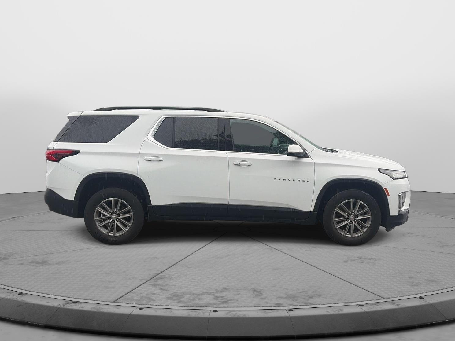 2023 Chevrolet Traverse LT Cloth at Diehl Automotive