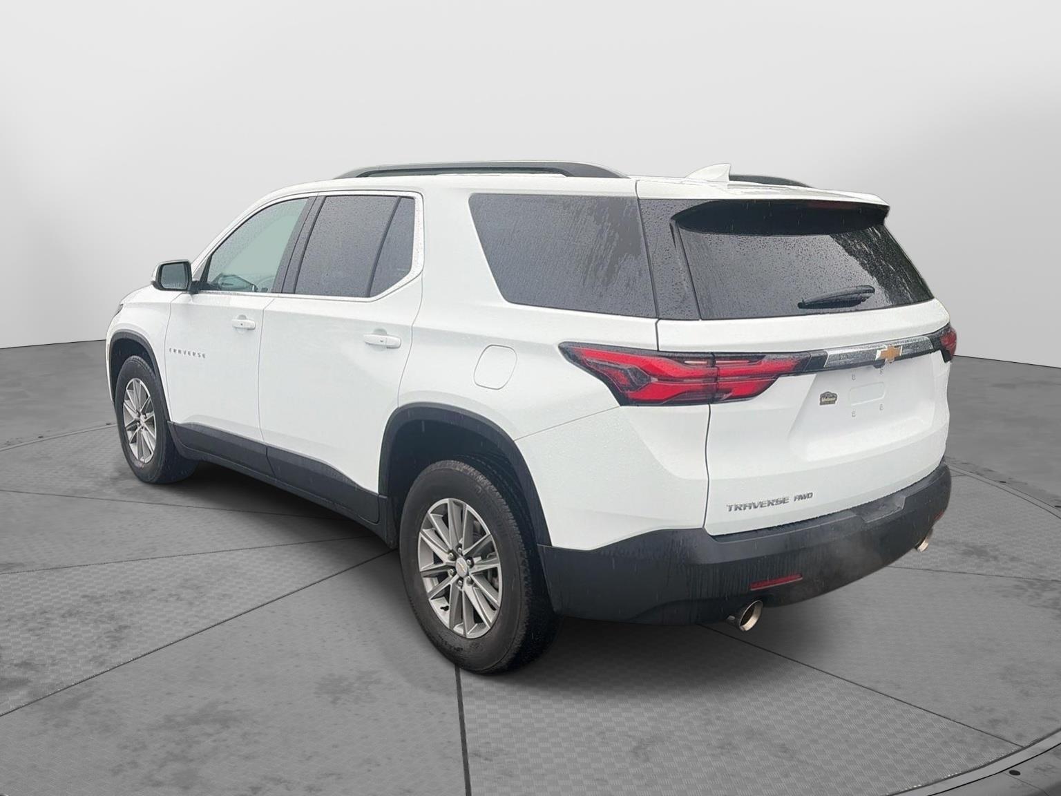 2023 Chevrolet Traverse LT Cloth at Diehl Automotive