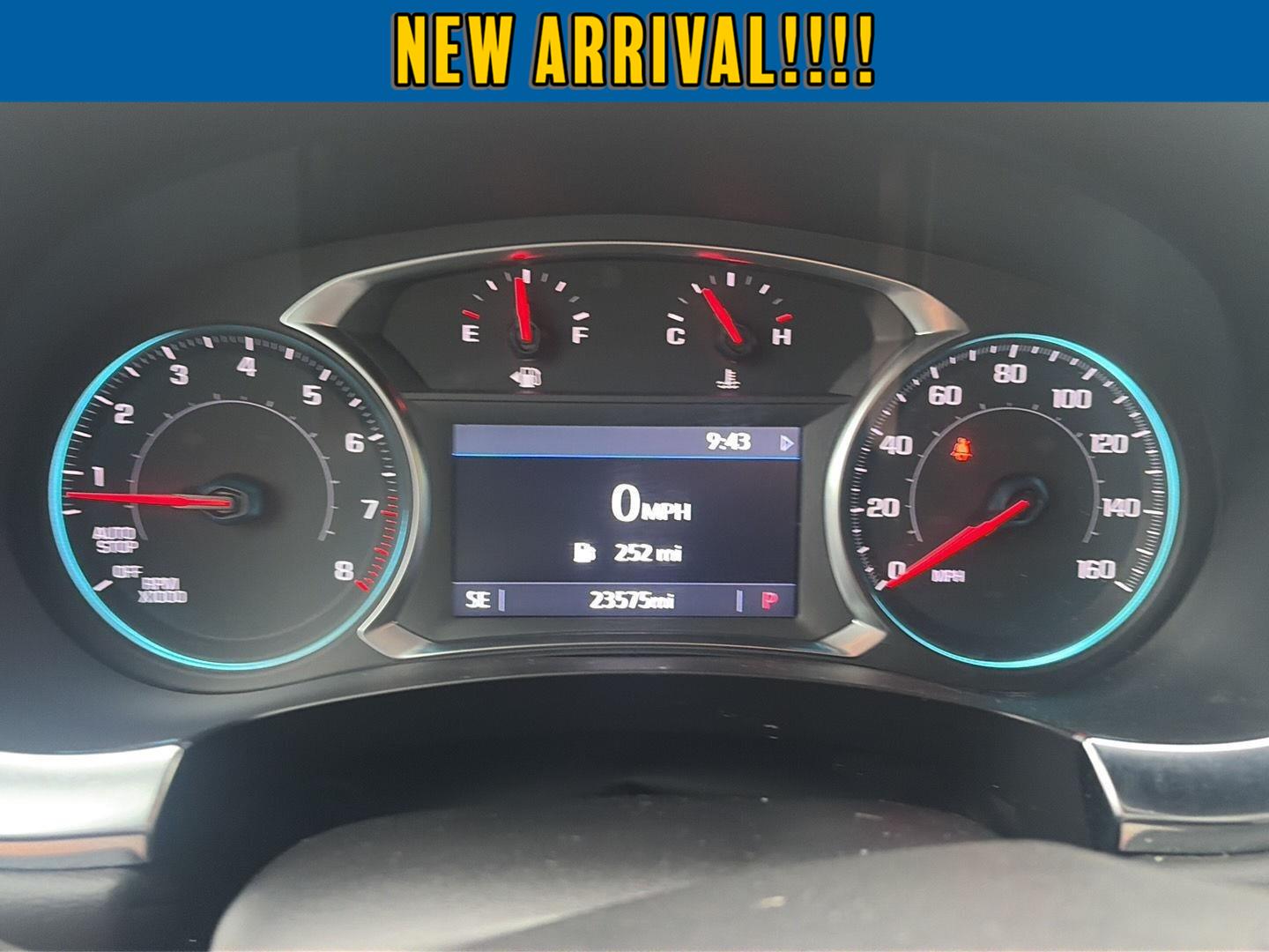 2023 Chevrolet Traverse LT Cloth at Joe Ball GMC