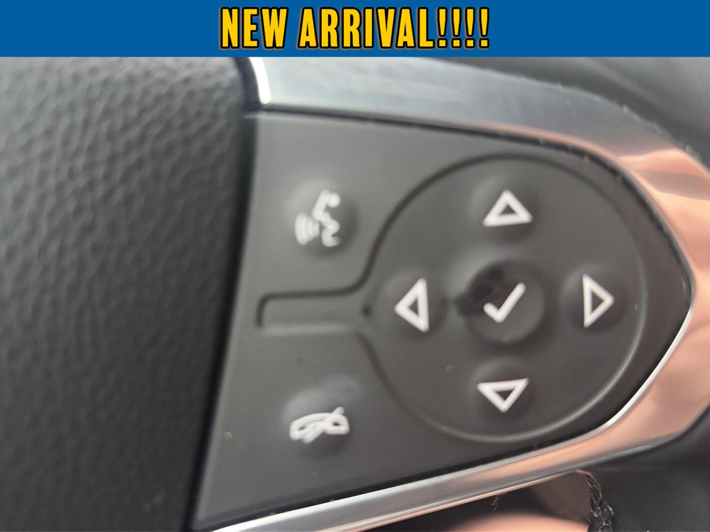 2023 Chevrolet Traverse LT Cloth at Joe Ball GMC