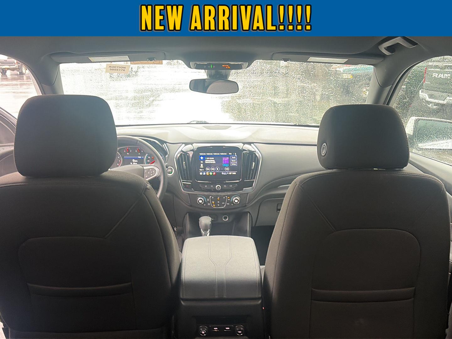 2023 Chevrolet Traverse LT Cloth at Joe Ball GMC