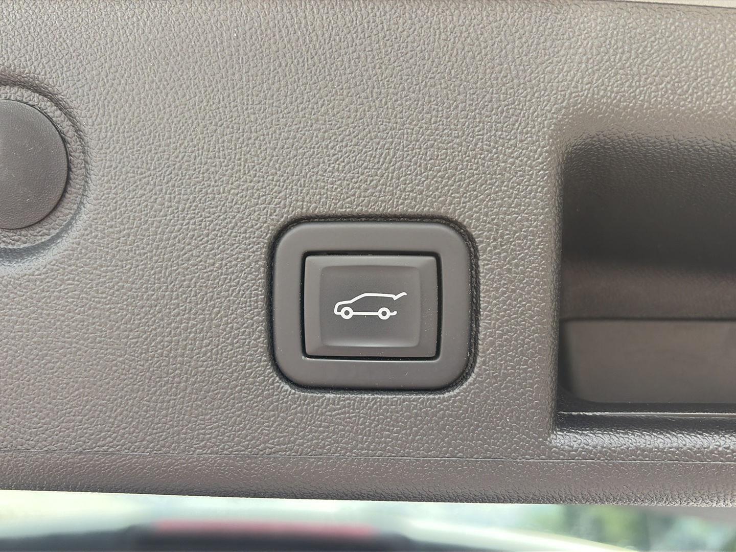 2022 Chevrolet Equinox LT at Braxton Motor Co