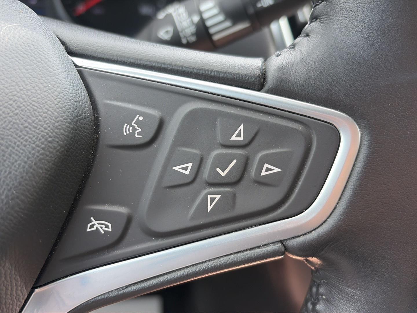 2022 Chevrolet Equinox LT at Braxton Motor Co