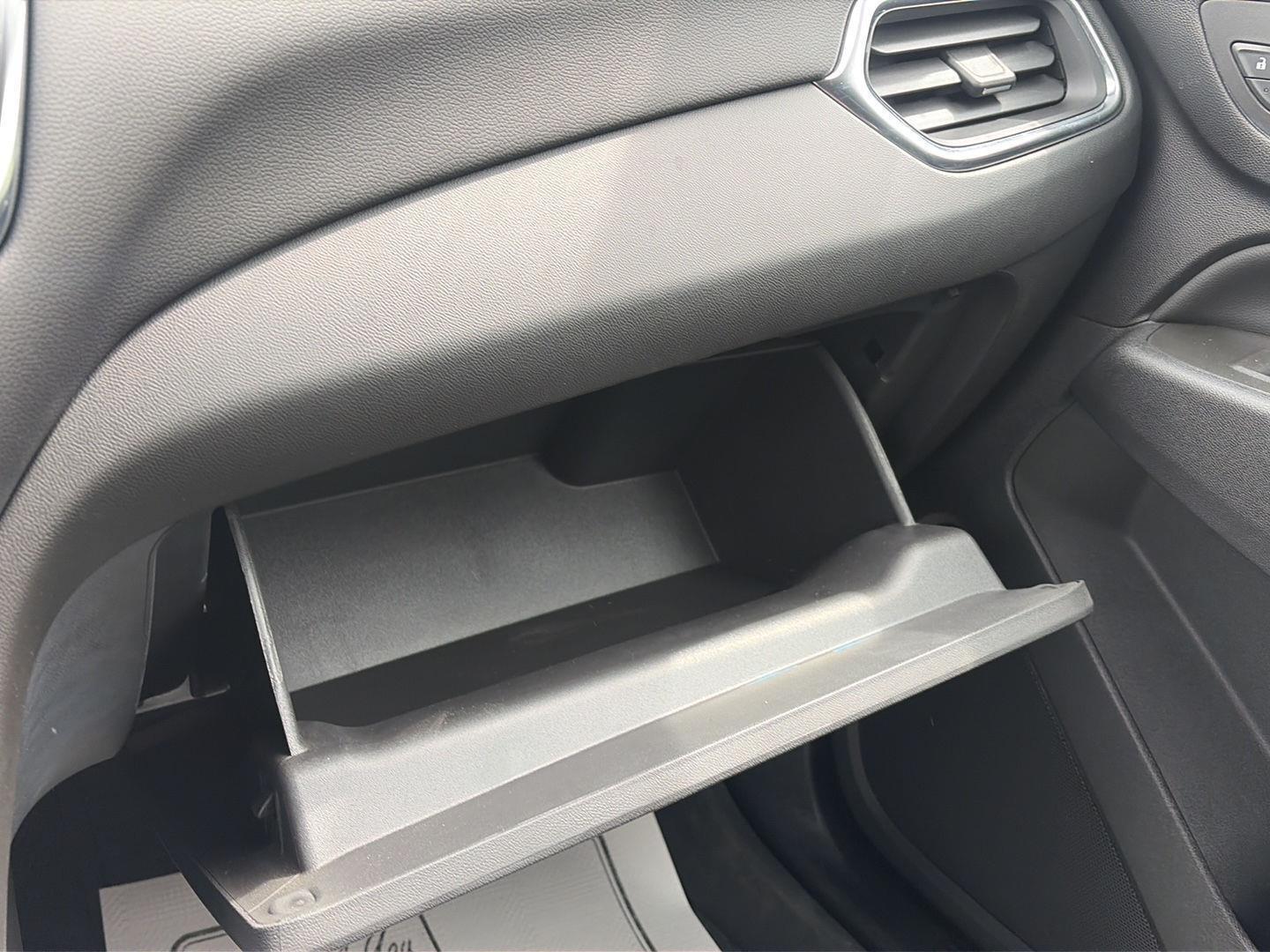 2022 Chevrolet Equinox LT at Braxton Motor Co