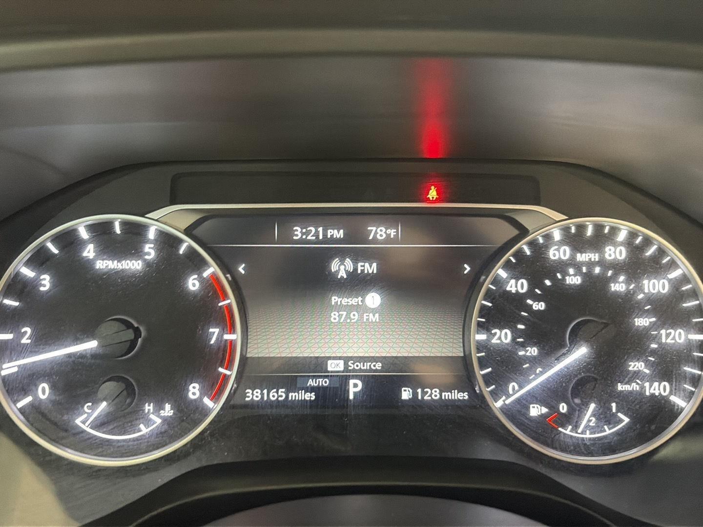2023 Nissan Rogue SV - 9
