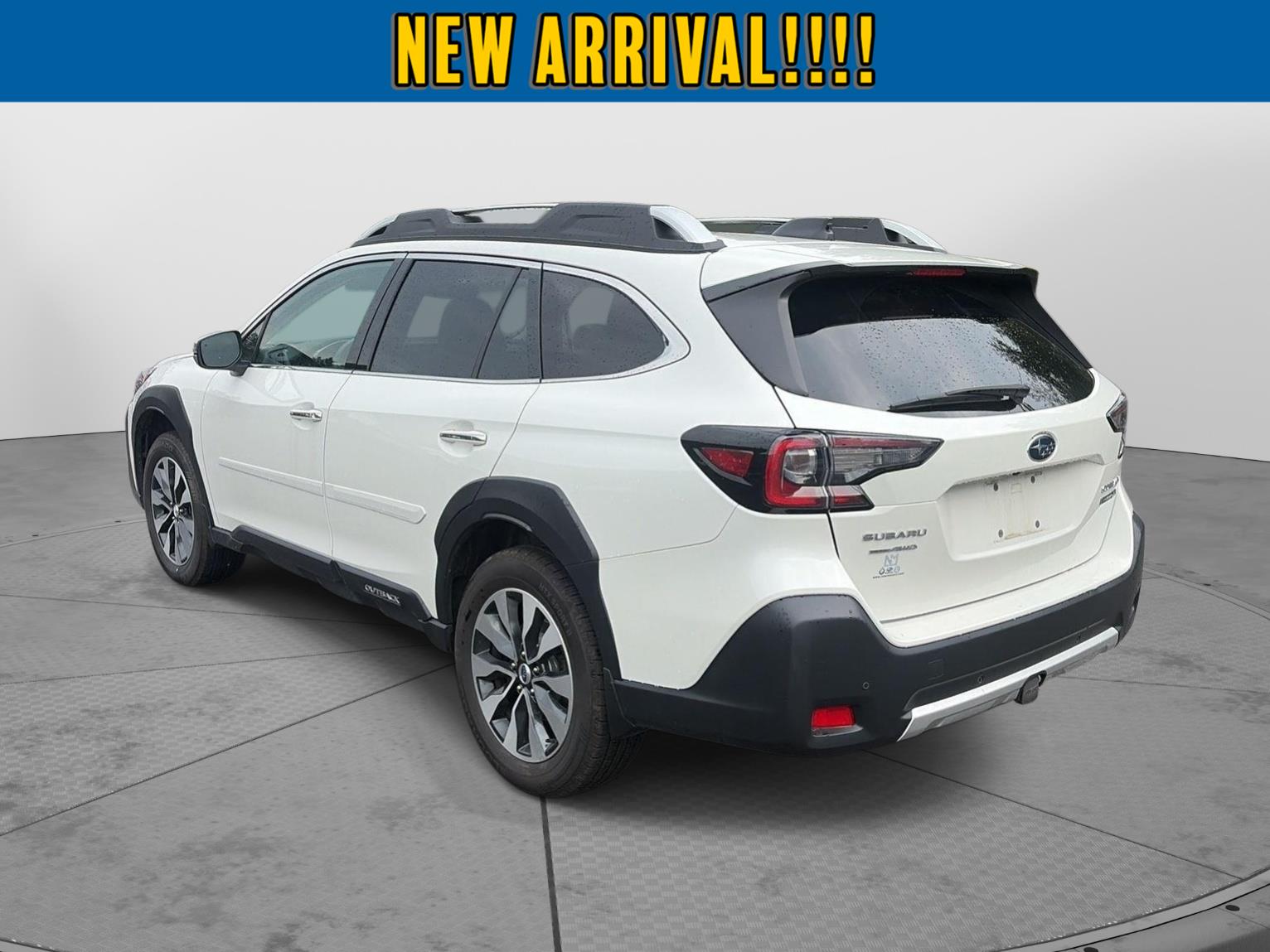 2023 Subaru Outback Touring XT at Altoona Honda