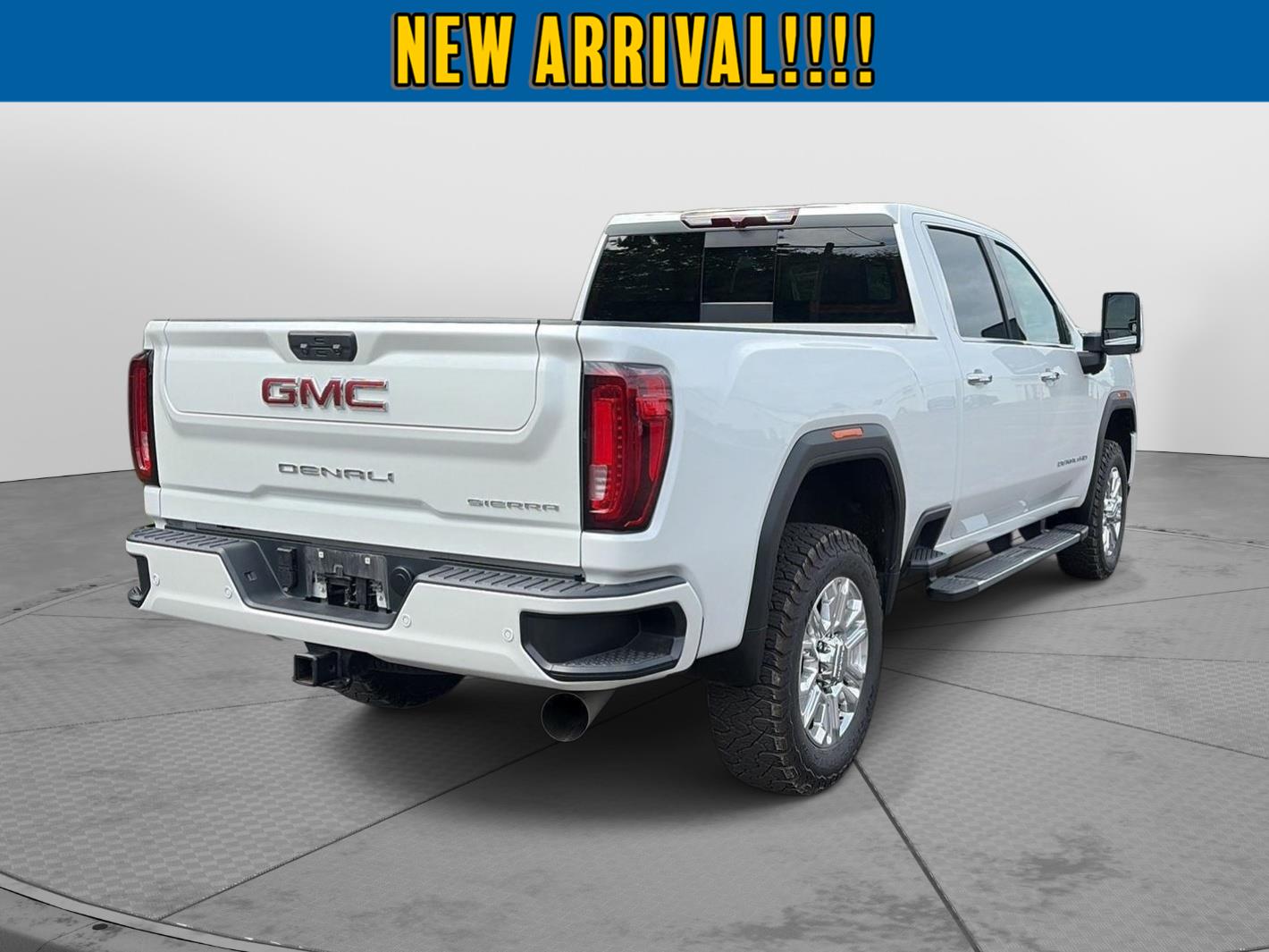 2022 GMC Sierra 2500HD Denali at Baglier Buick GMC Mazda