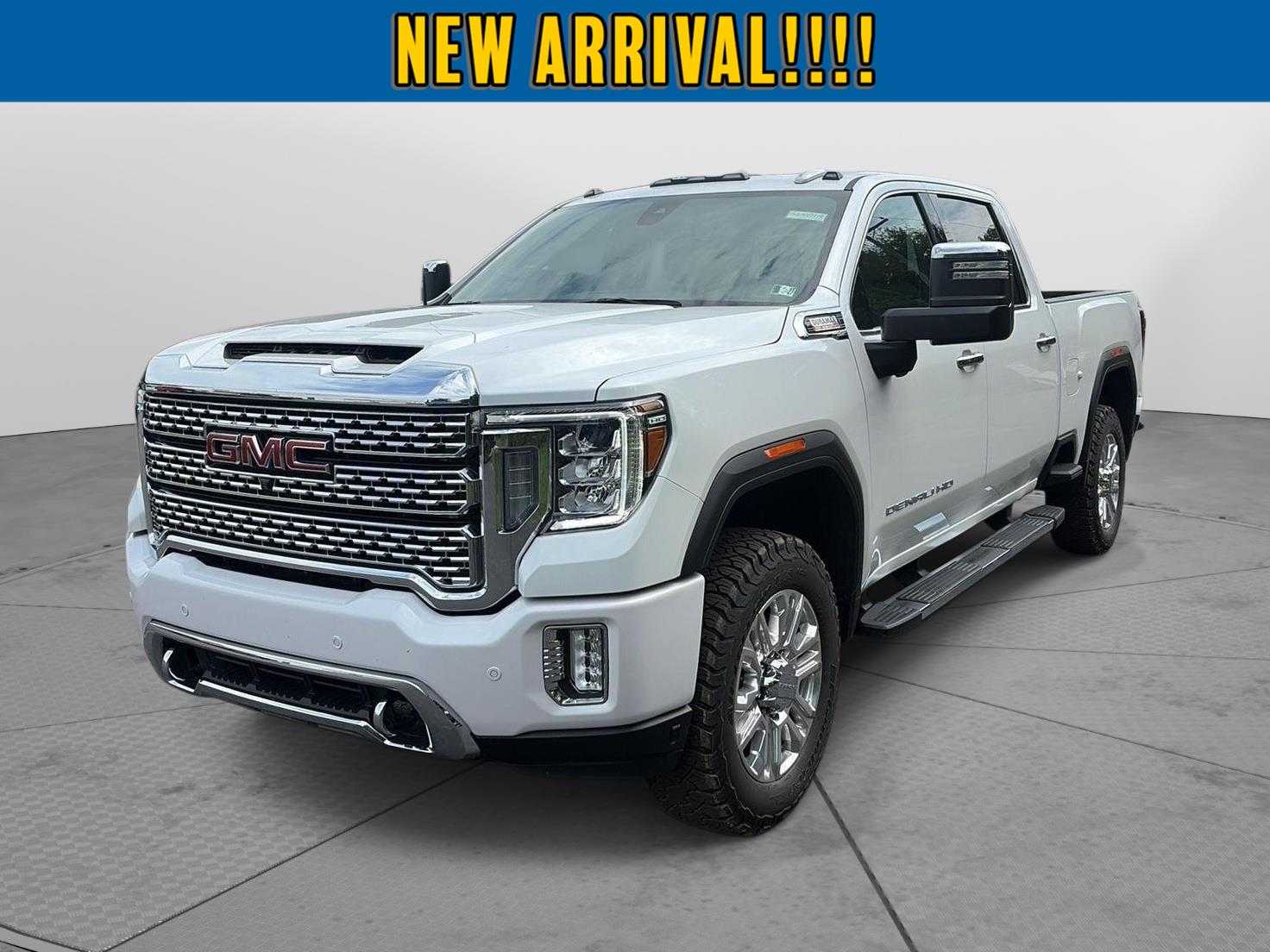 2022 GMC Sierra 2500HD Denali at Baglier Buick GMC Mazda