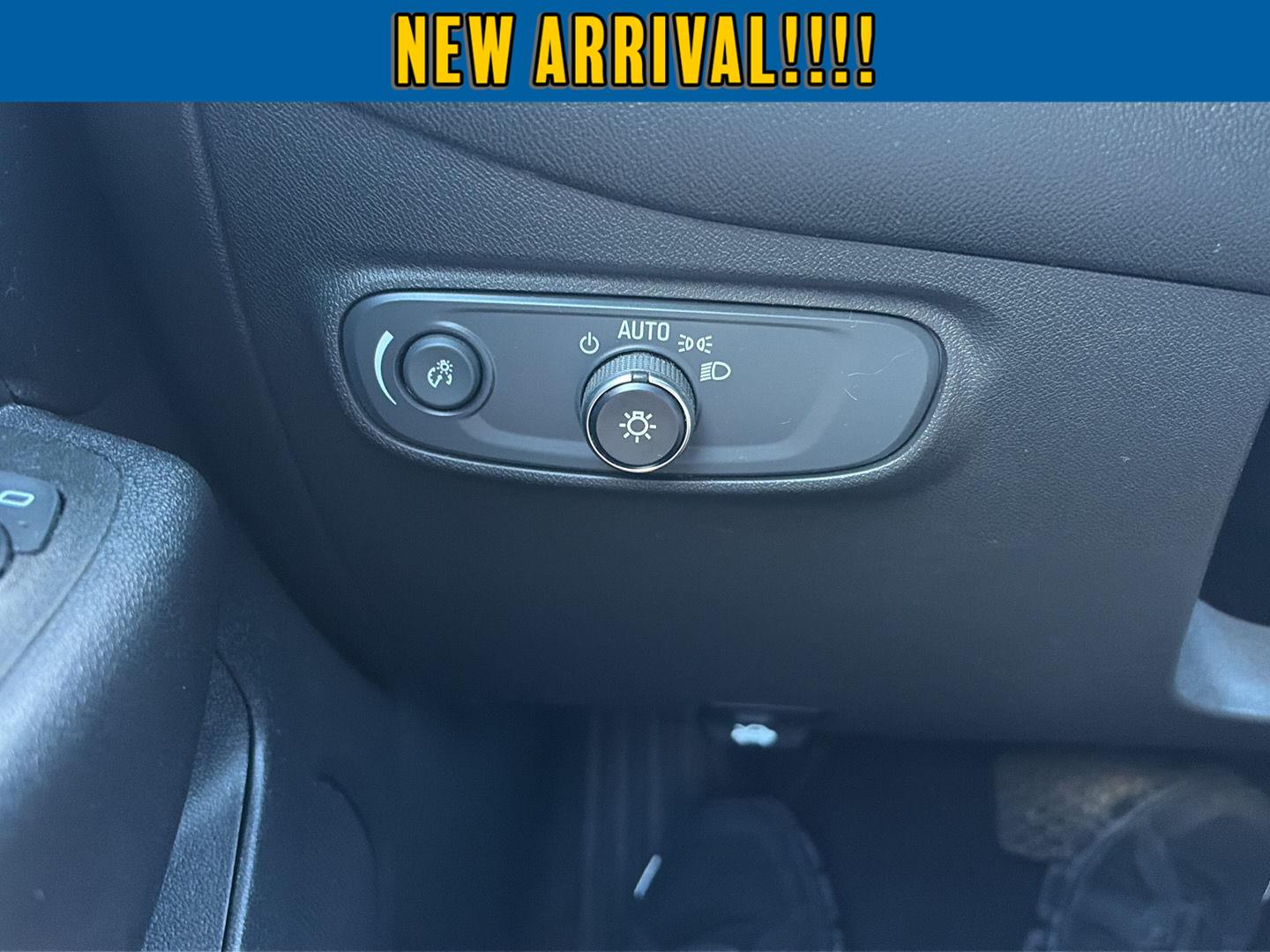 2022 Chevrolet Equinox LT at Braxton Motor Co