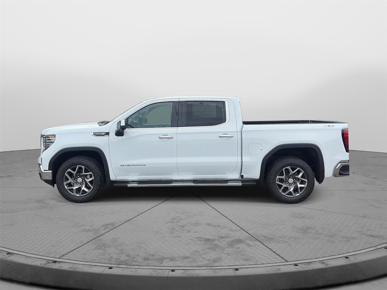 2026 GMC Sierra 1500 photo 4 of 41