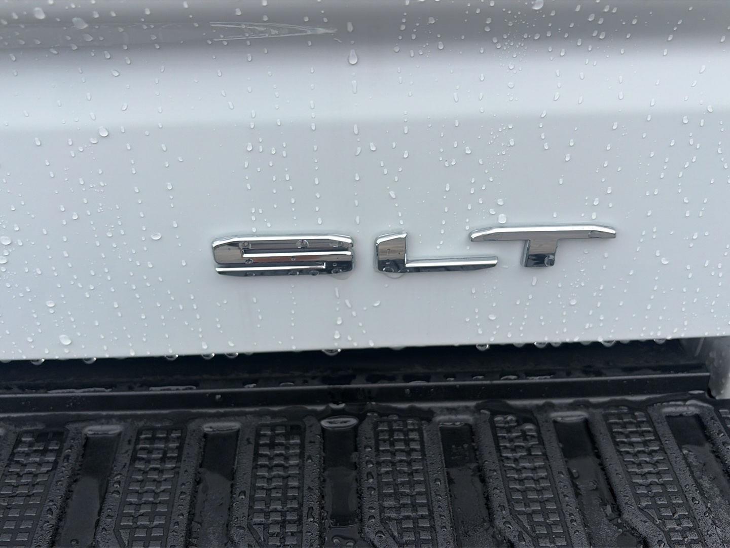 2026 GMC Sierra 1500 photo 12 of 41