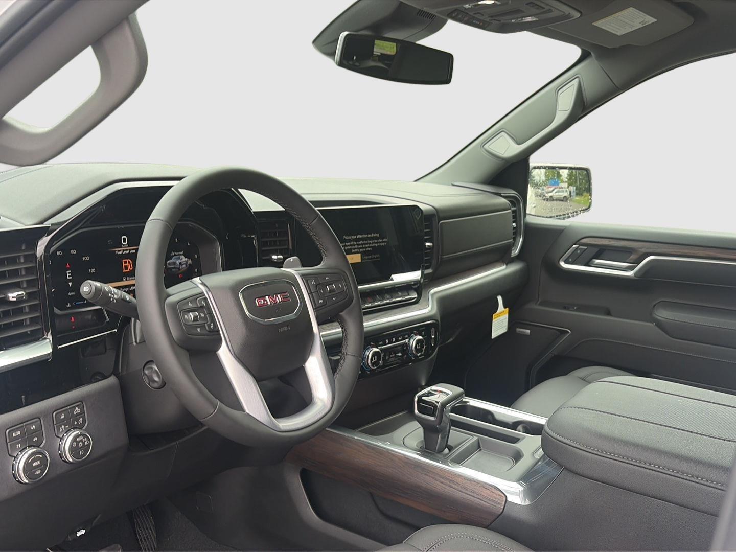 2026 GMC Sierra 1500 photo 15 of 41